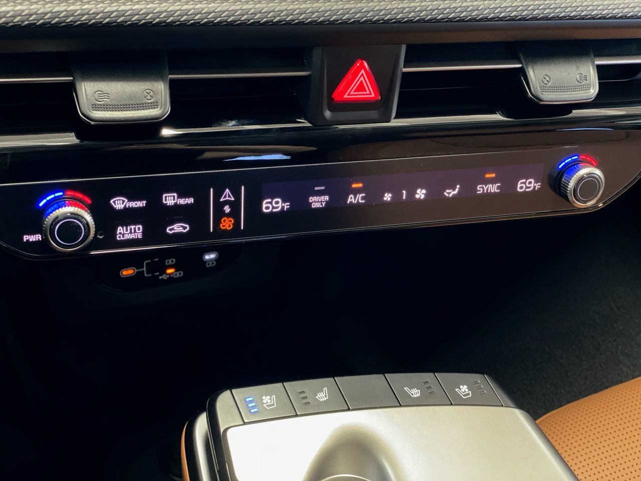 New 2026 Kia EV6 Wind RWD image 23