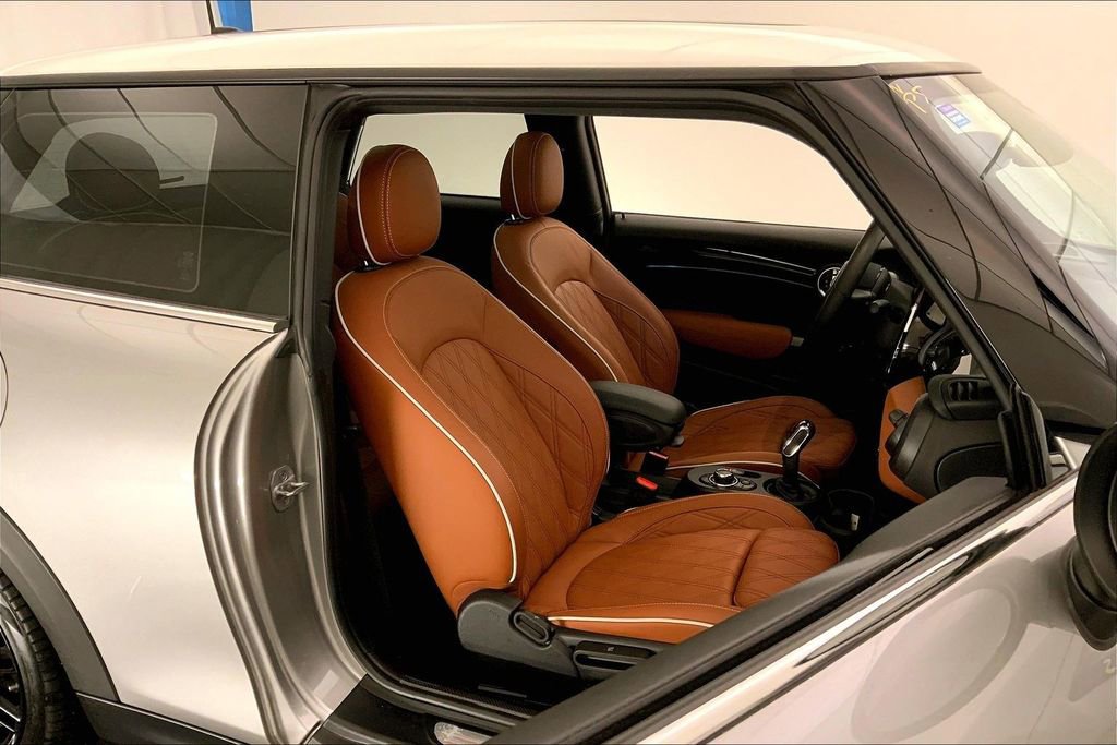 Certified 2023 MINI Cooper SE FWD image 6