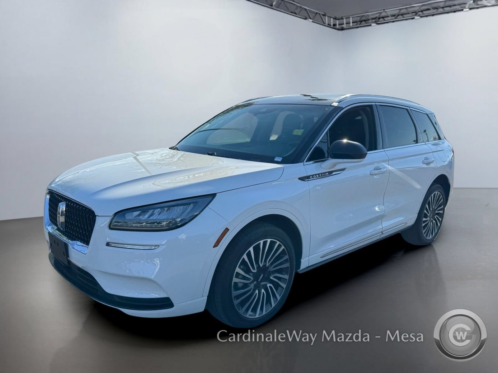 Used 2022 Lincoln Corsair AWD w/ Premium Package image 9