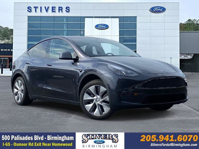 Used 2024 Tesla Model Y Long Range image 1