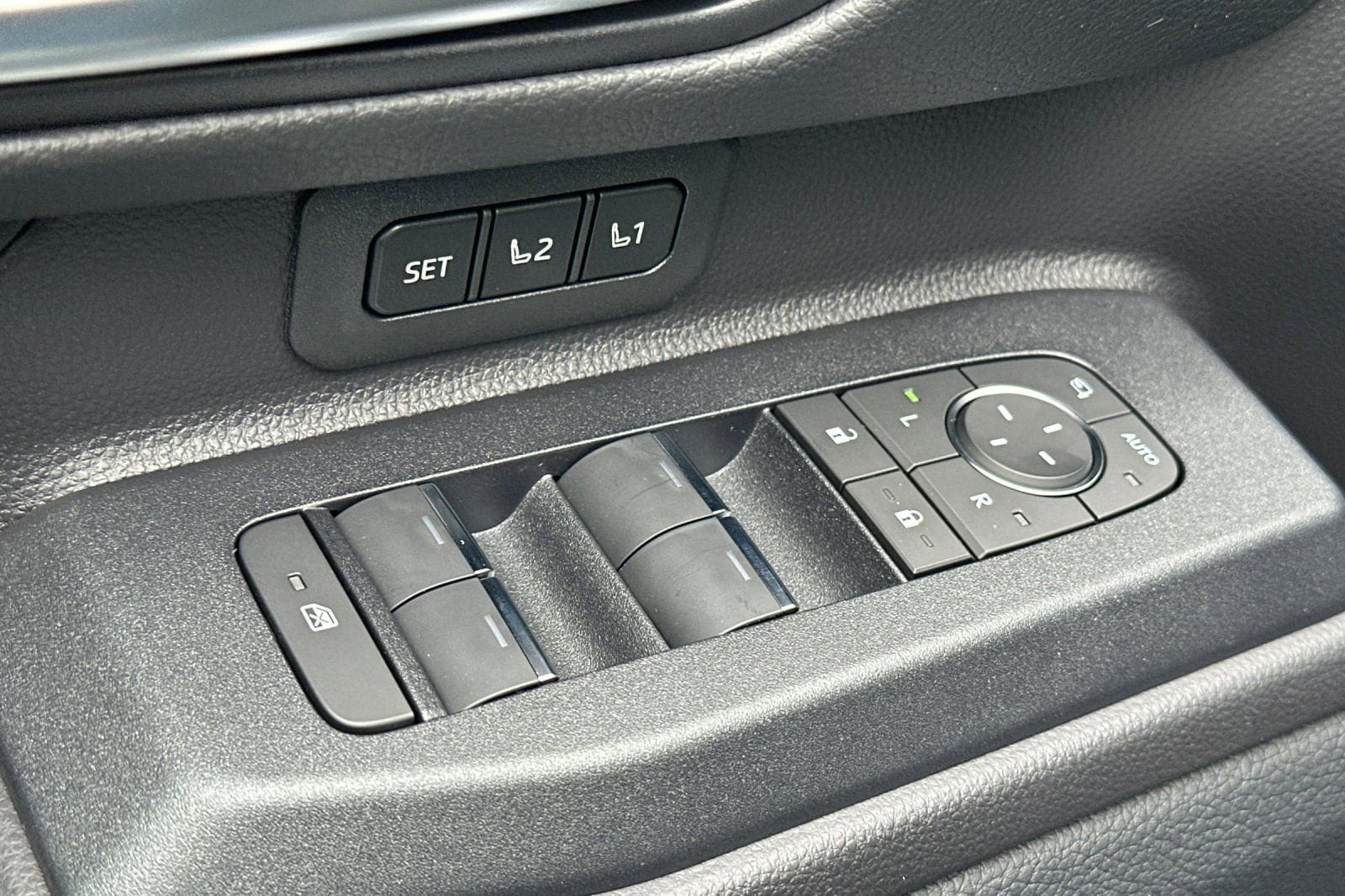 New 2026 Toyota Land Cruiser AWD/4WD image 12