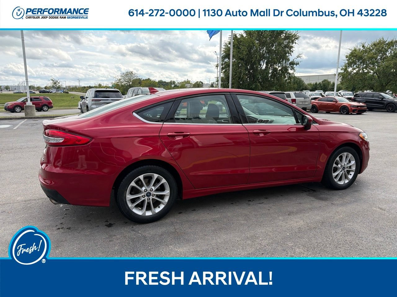 Used 2020 Ford Fusion SE FWD image 9