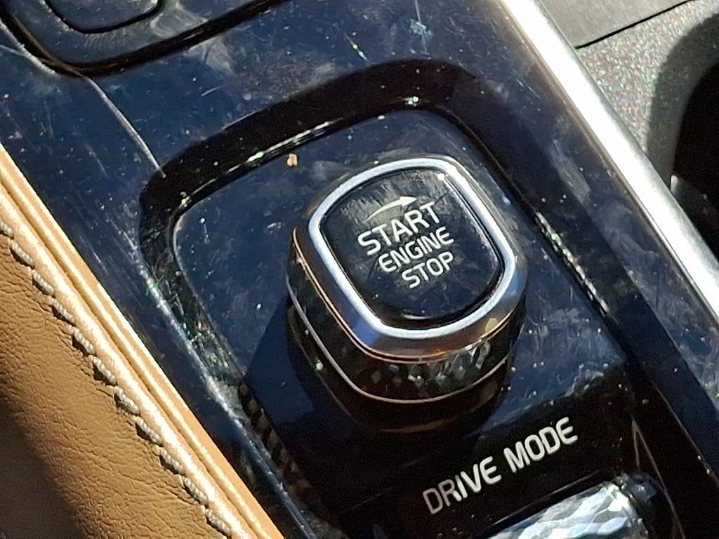 Used 2021 Volvo XC90 T8 Inscription image 27