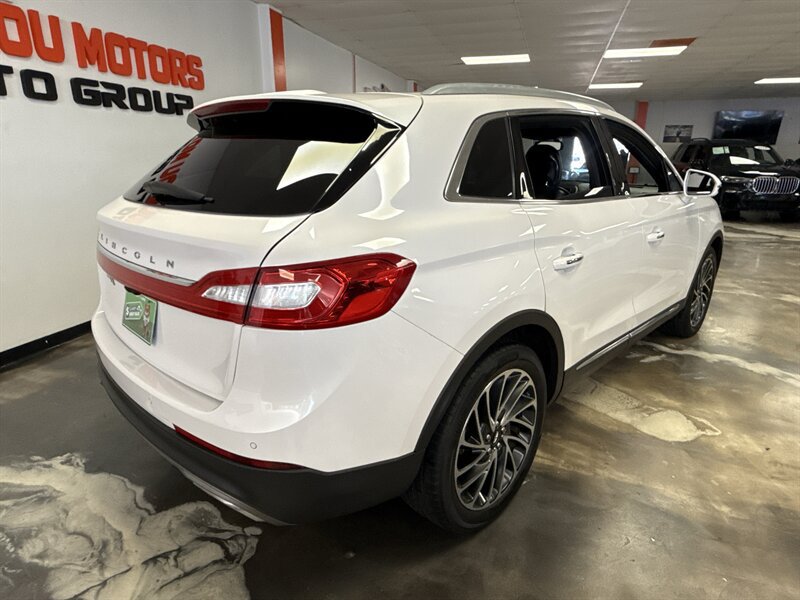 Used 2018 Lincoln MKX Select w/ Select Plus Package FWD image 7
