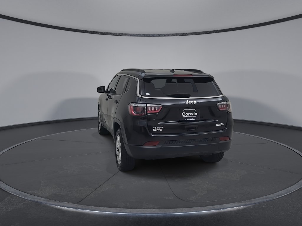 Certified 2024 Jeep Compass Latitude AWD/4WD image 14