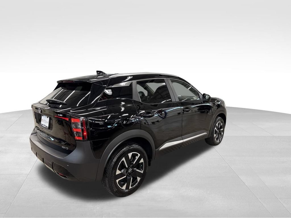 Used 2025 Nissan Kicks SV w/ SV Premium Package AWD/4WD image 31