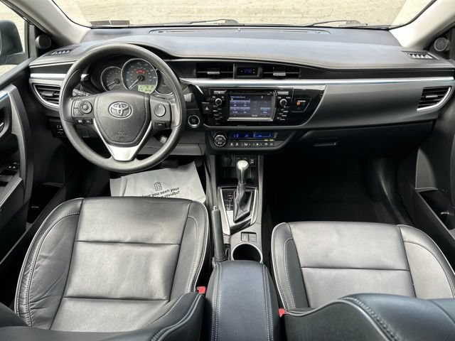 Used 2015 Toyota Corolla LE Premium FWD image 38