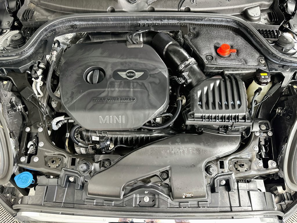 Used 2016 MINI Cooper Convertible FWD image 29