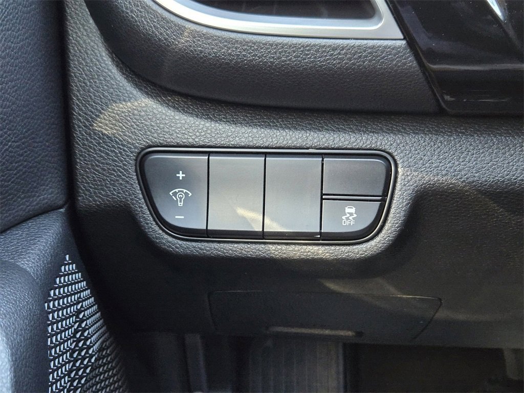 Certified 2024 Kia Seltos X-Line image 24