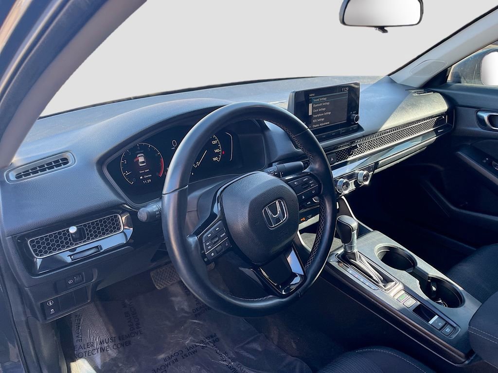 Used 2024 Honda Civic EX image 9
