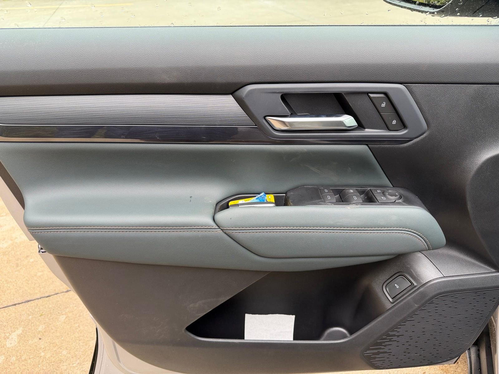 New 2026 GMC Terrain AT4 w/ LPO, Floor Liner Package image 9