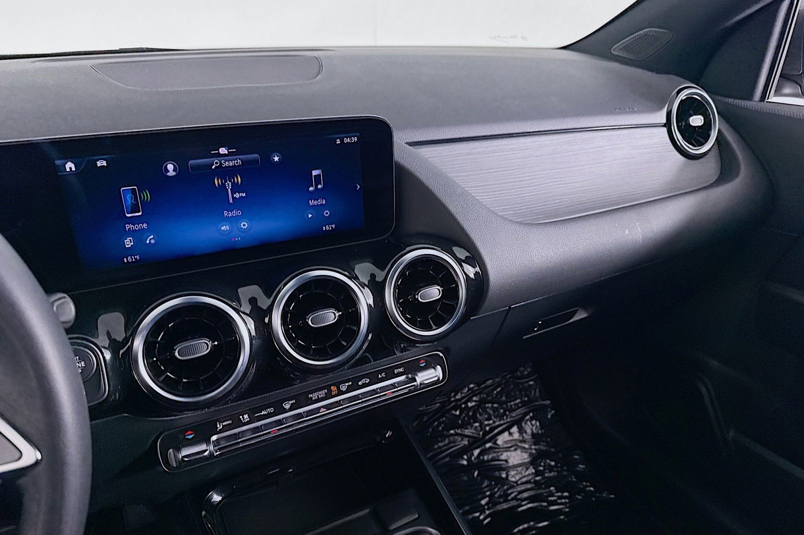 Certified 2026 Mercedes-Benz GLA 250 image 20