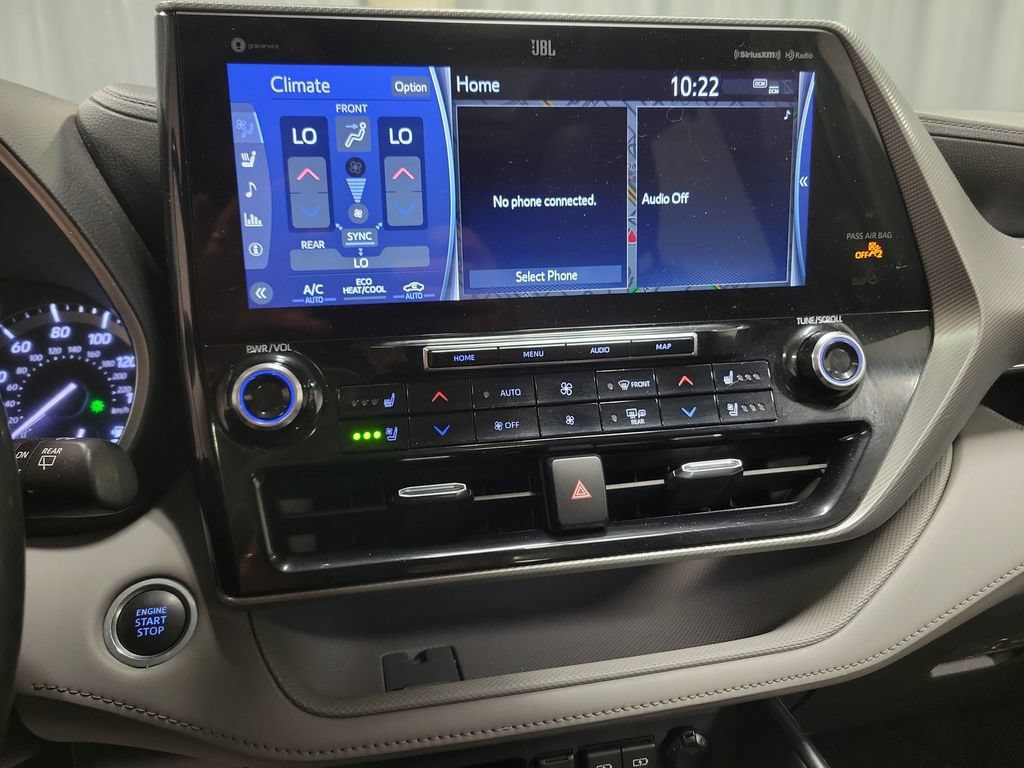 Used 2021 Toyota Highlander Platinum AWD/4WD image 17