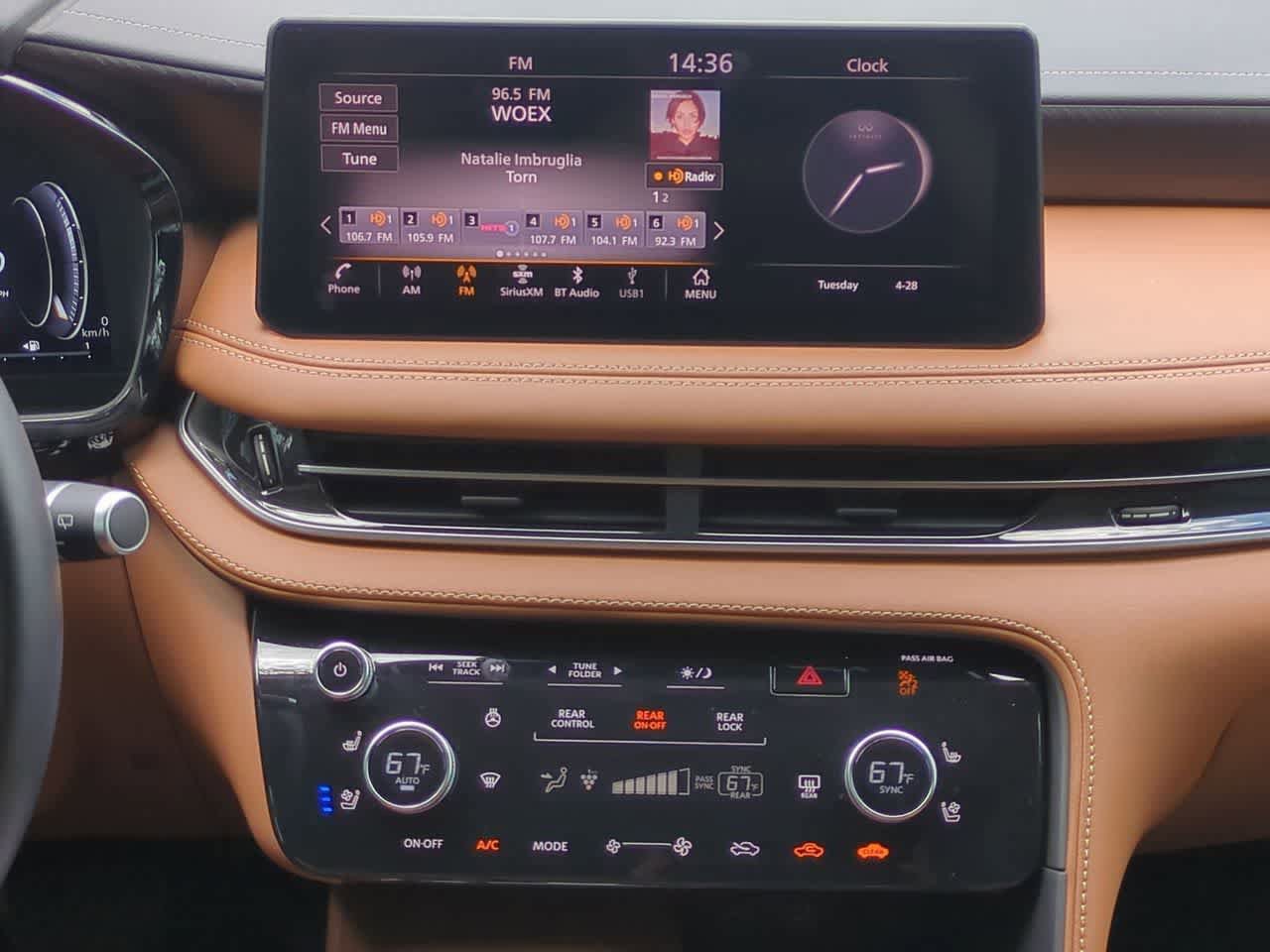 Used 2025 INFINITI QX60 Sensory AWD/4WD image 29