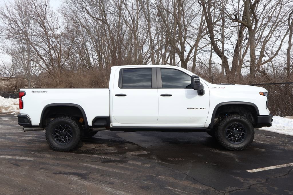 Certified 2024 Chevrolet Silverado 2500 ZR2 w/ ZR2 Bison Edition image 12