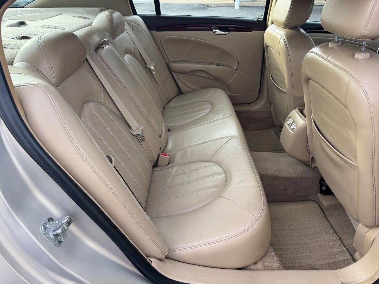 Used 2008 Buick Lucerne CXL w/ Ultra Confidence Package image 21