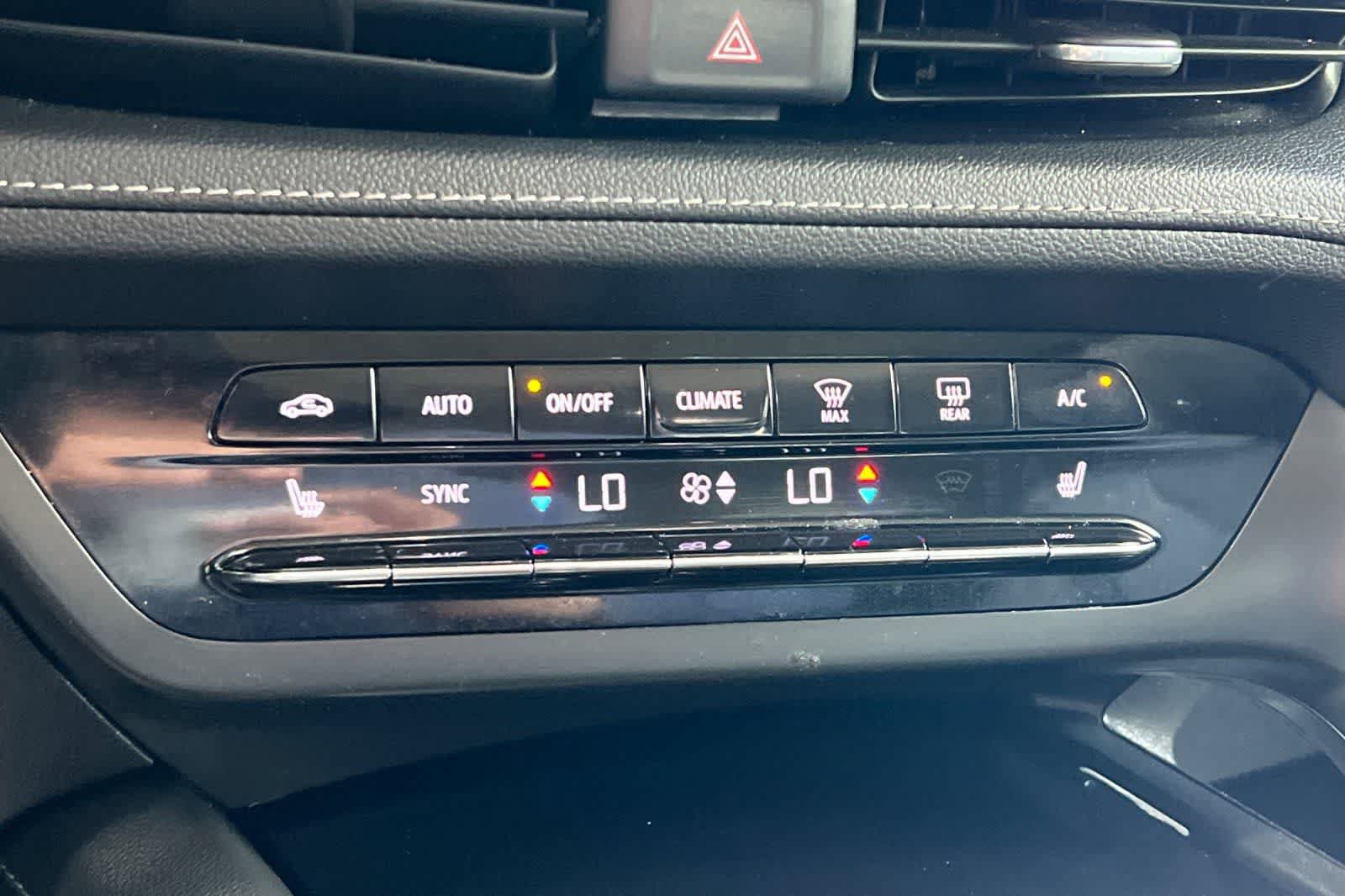 Used 2023 Buick Envision Essence FWD image 24