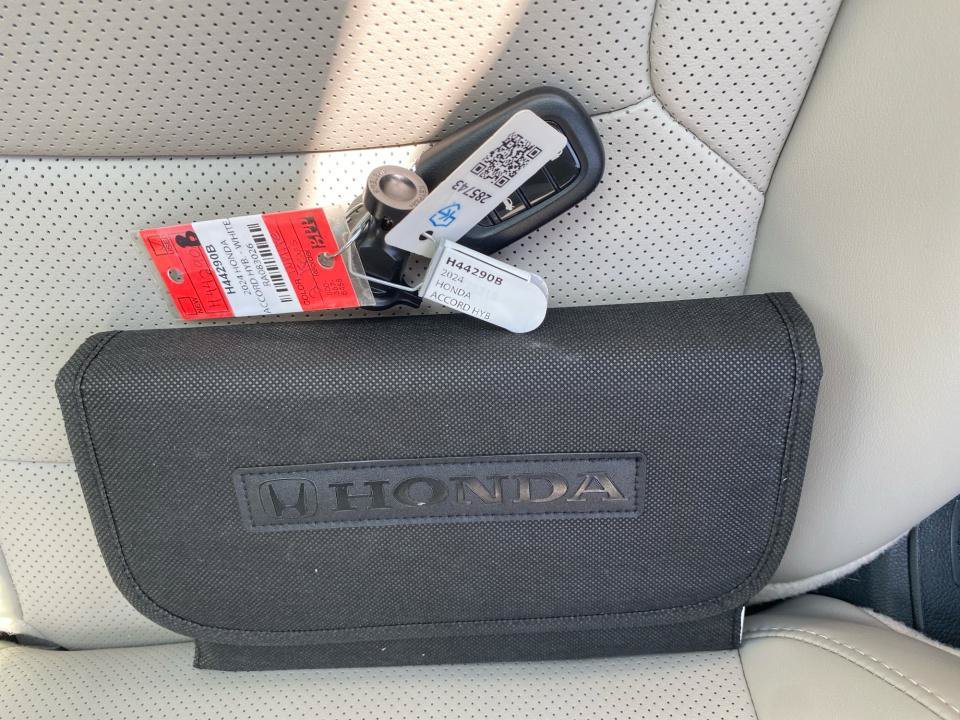 Certified 2024 Honda Accord Touring image 38