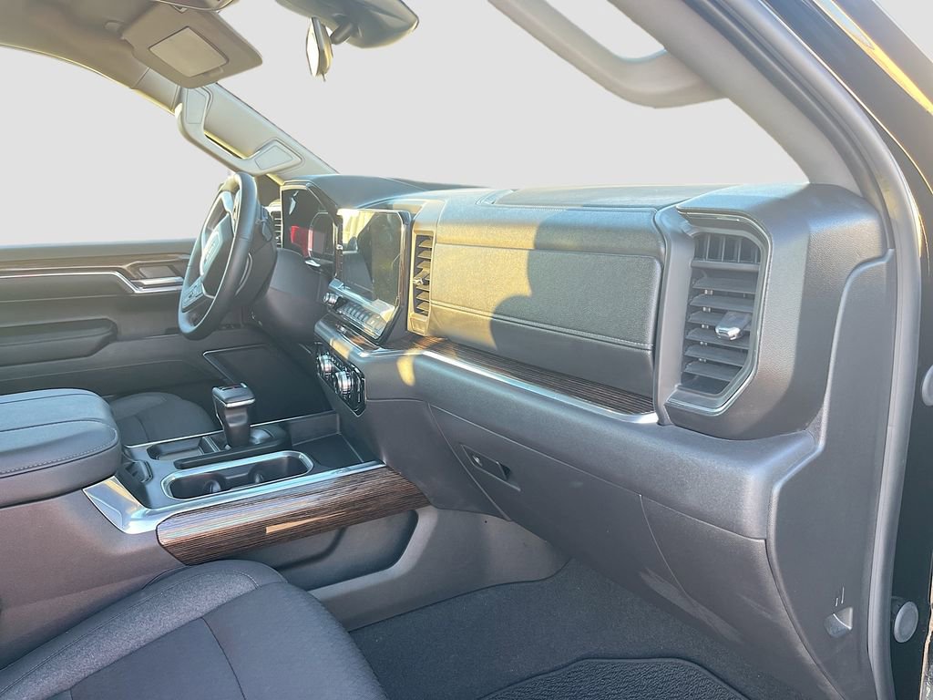Used 2024 GMC Sierra 1500 Elevation AWD/4WD image 28
