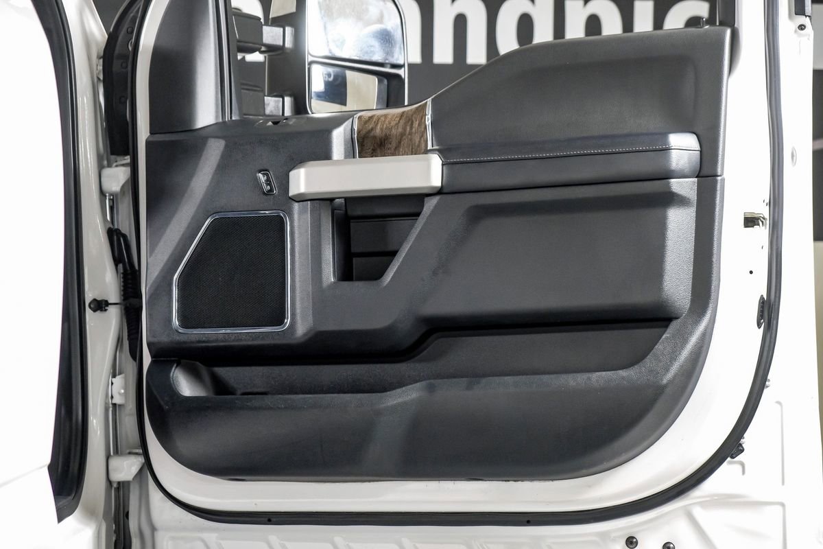 Used 2017 Ford F350 Lariat w/ Lariat Ultimate Package image 37