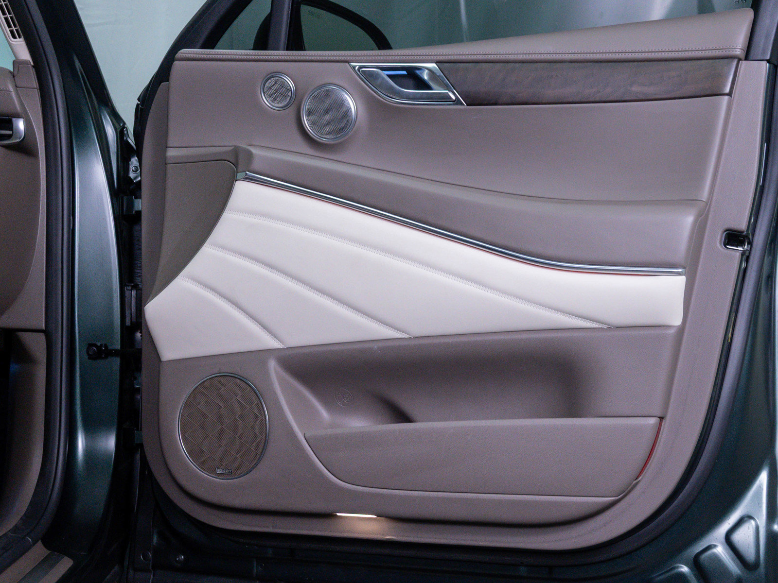 Used 2024 Genesis GV80 3.5T Prestige Signature image 10