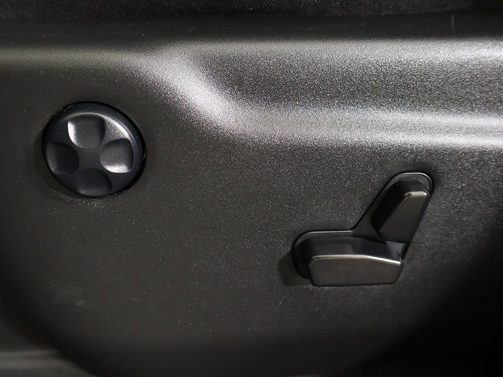 Used 2024 Dodge Durango R/T image 36