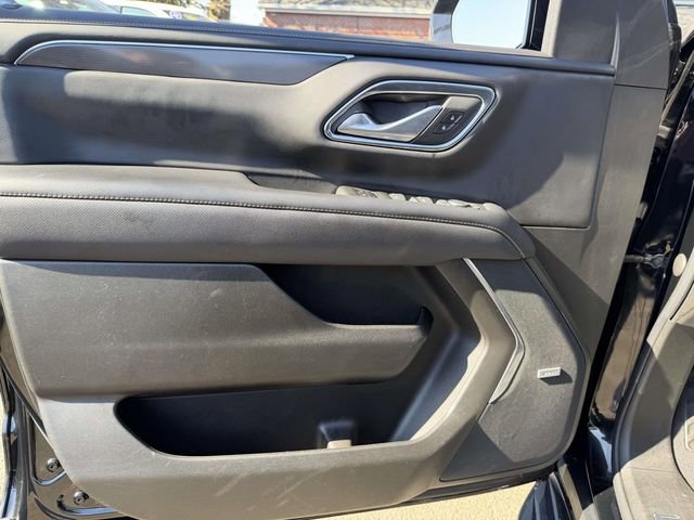 Used 2022 GMC Yukon XL AT4 image 19