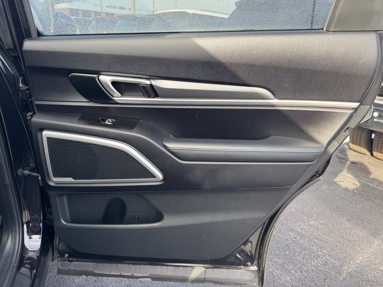 Used 2021 Kia Telluride S FWD image 29
