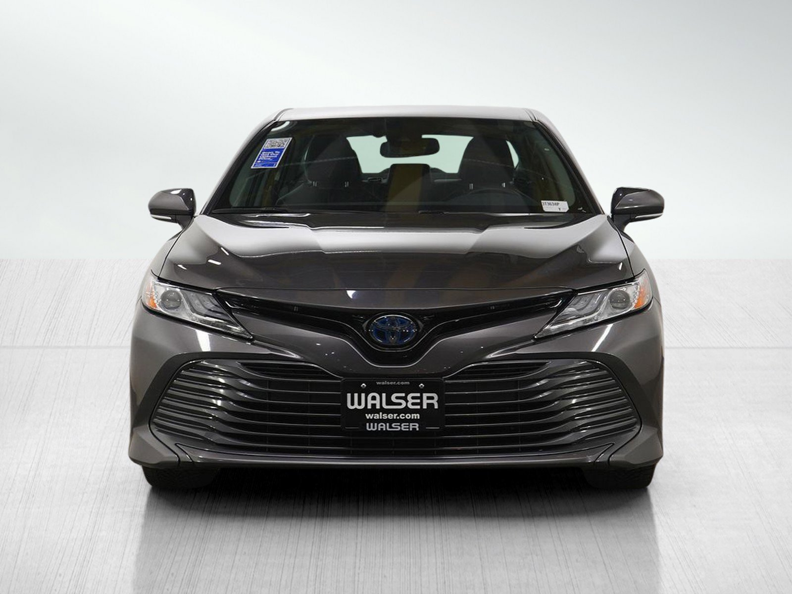 Used 2020 Toyota Camry XLE image 8