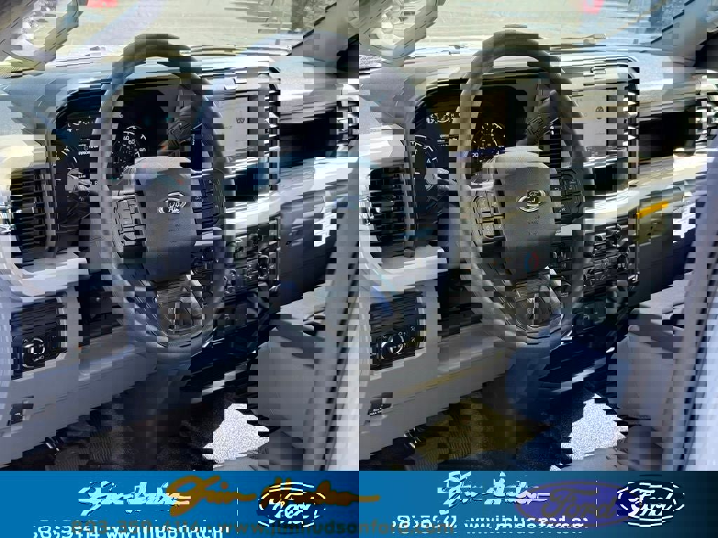 New 2026 Ford F250 XL image 18