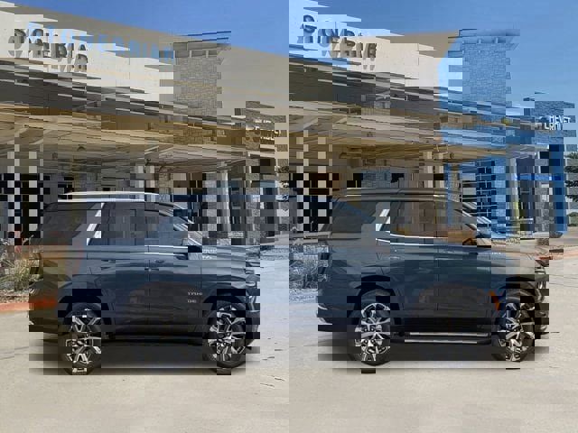 New 2026 Chevrolet Tahoe High Country w/ Sun And Tow Package image 4