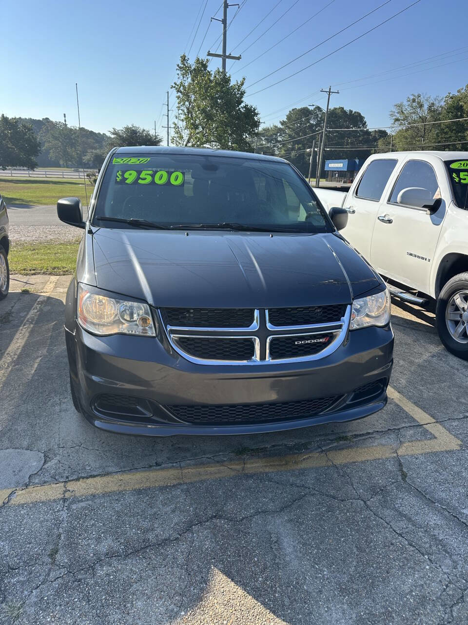 Used 2020 Dodge Grand Caravan SE w/ UConnect Hands-Free Group