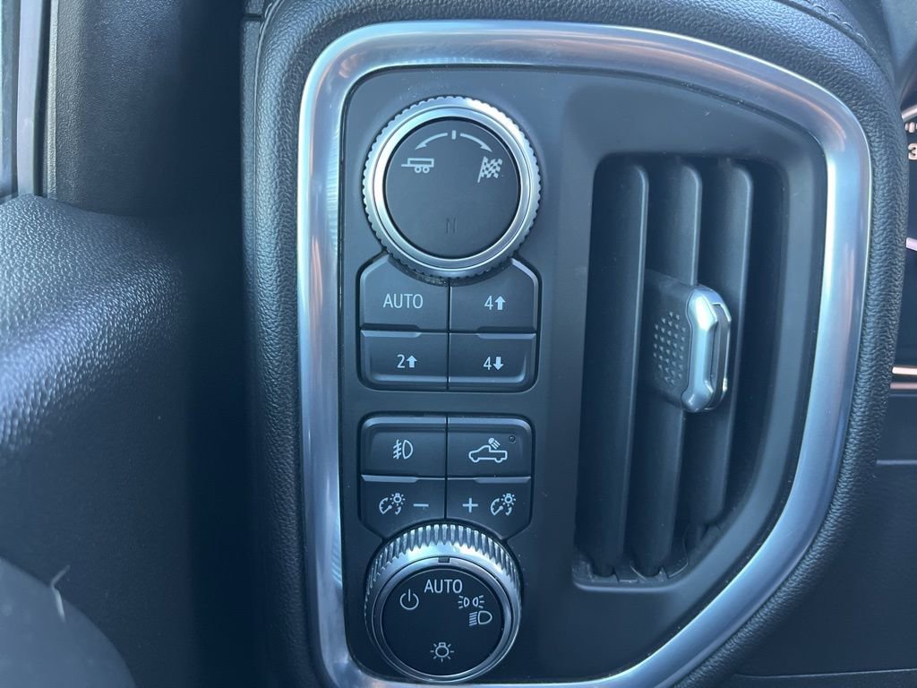 Used 2019 GMC Sierra 1500 Elevation w/ Elevation Value Package image 19
