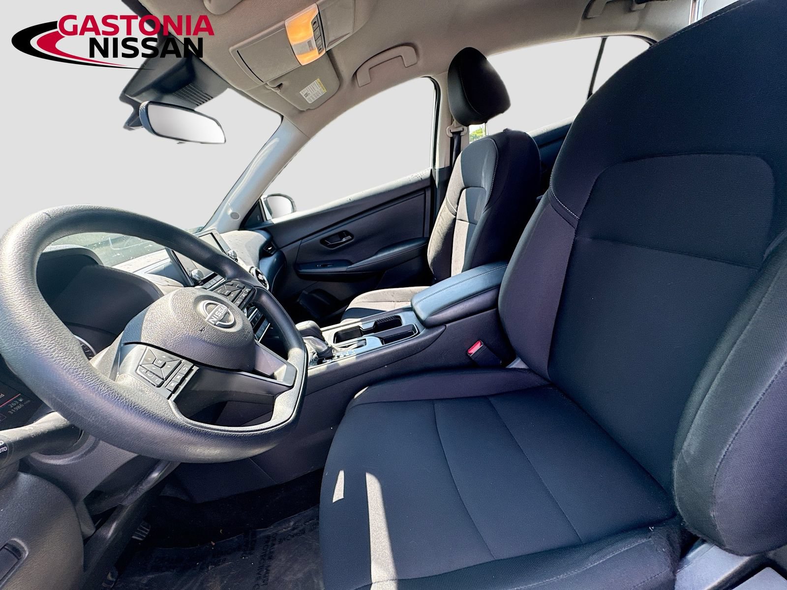 Used 2025 Nissan Sentra S FWD image 26