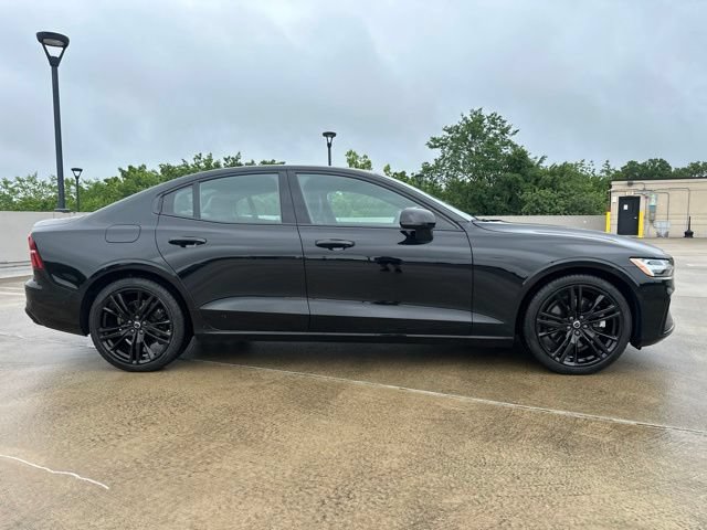 Certified 2024 Volvo S60 B5 Plus w/ Climate Package AWD/4WD image 10