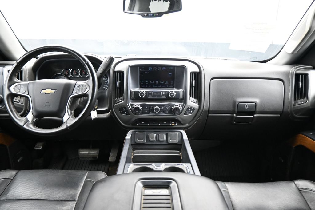 Used 2018 Chevrolet Silverado 1500 LTZ w/ Sport Package AWD/4WD image 15