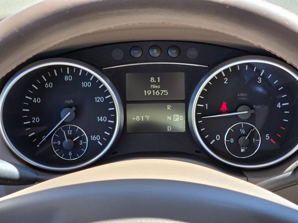 Used 2010 Mercedes-Benz ML 350 BlueTEC 4MATIC image 19