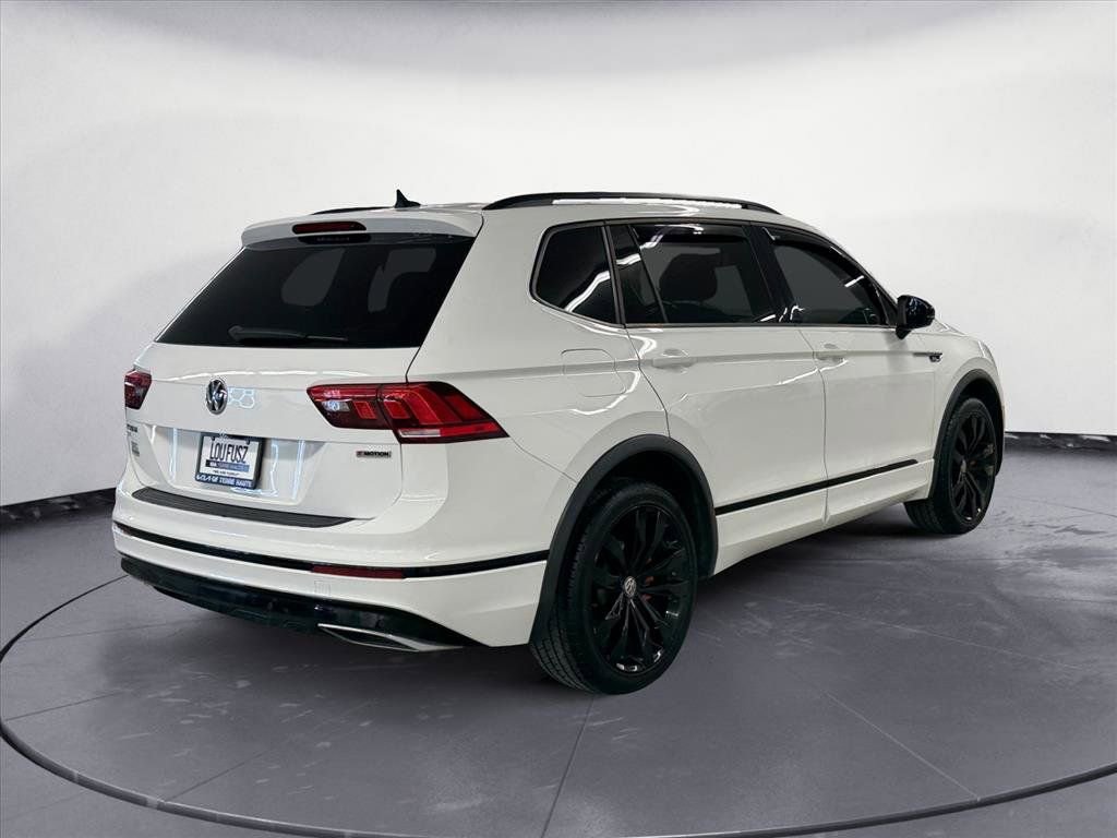 Used 2021 Volkswagen Tiguan SE R-Line w/ 3rd Row Seat Package image 6