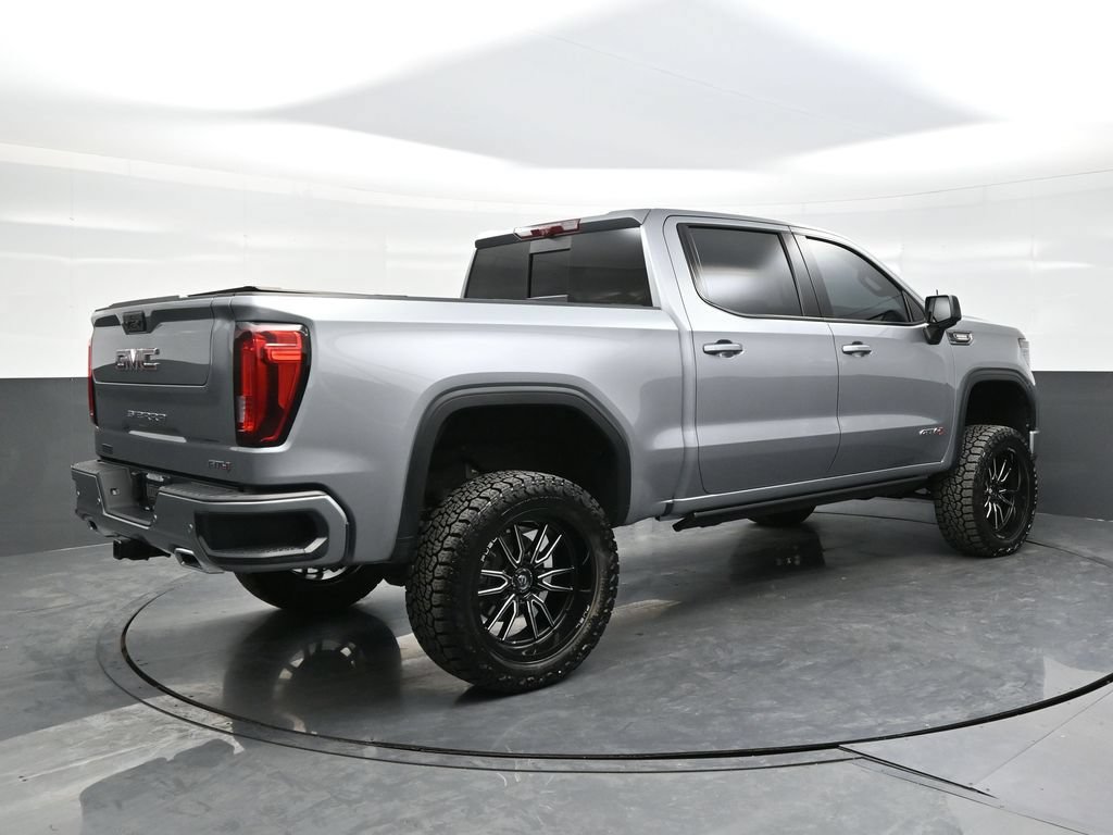 Used 2025 GMC Sierra 1500 AT4 w/ AT4 Premium Package AWD/4WD image 7