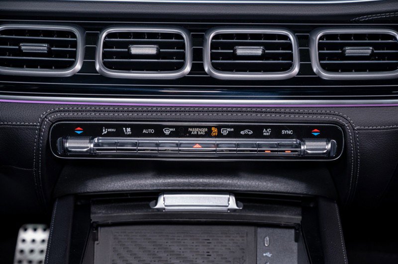 New 2026 Mercedes-Benz GLS 580 4MATIC image 23