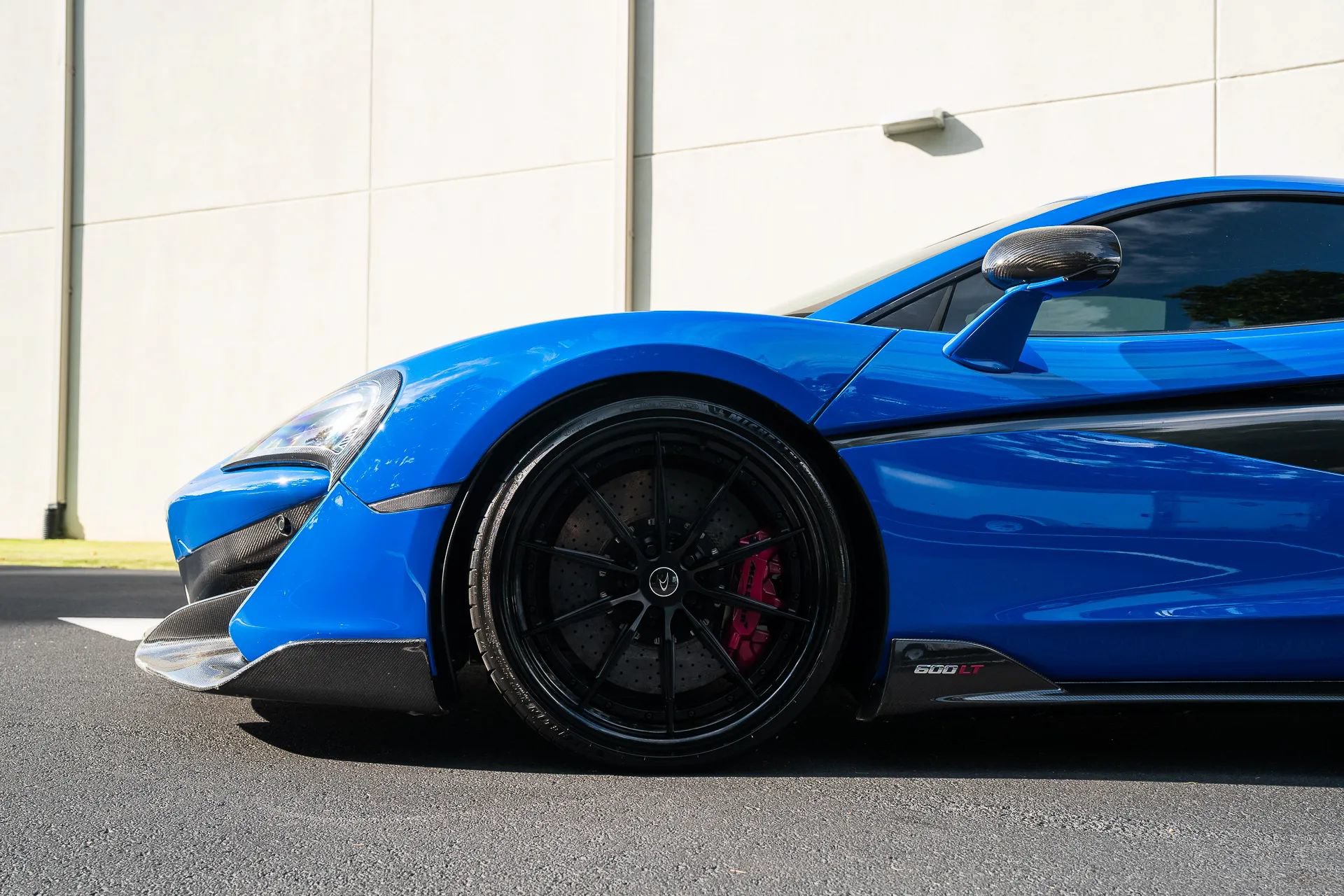 Used 2019 McLaren 600LT RWD image 5