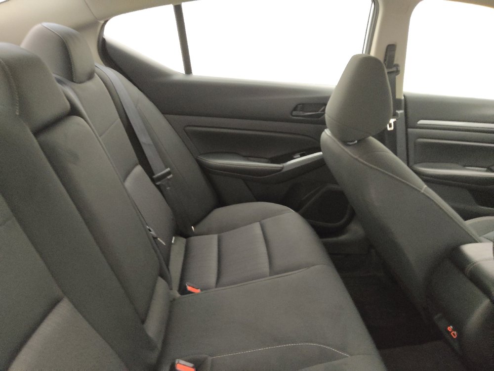 Used 2023 Nissan Altima 2.5 SV image 19