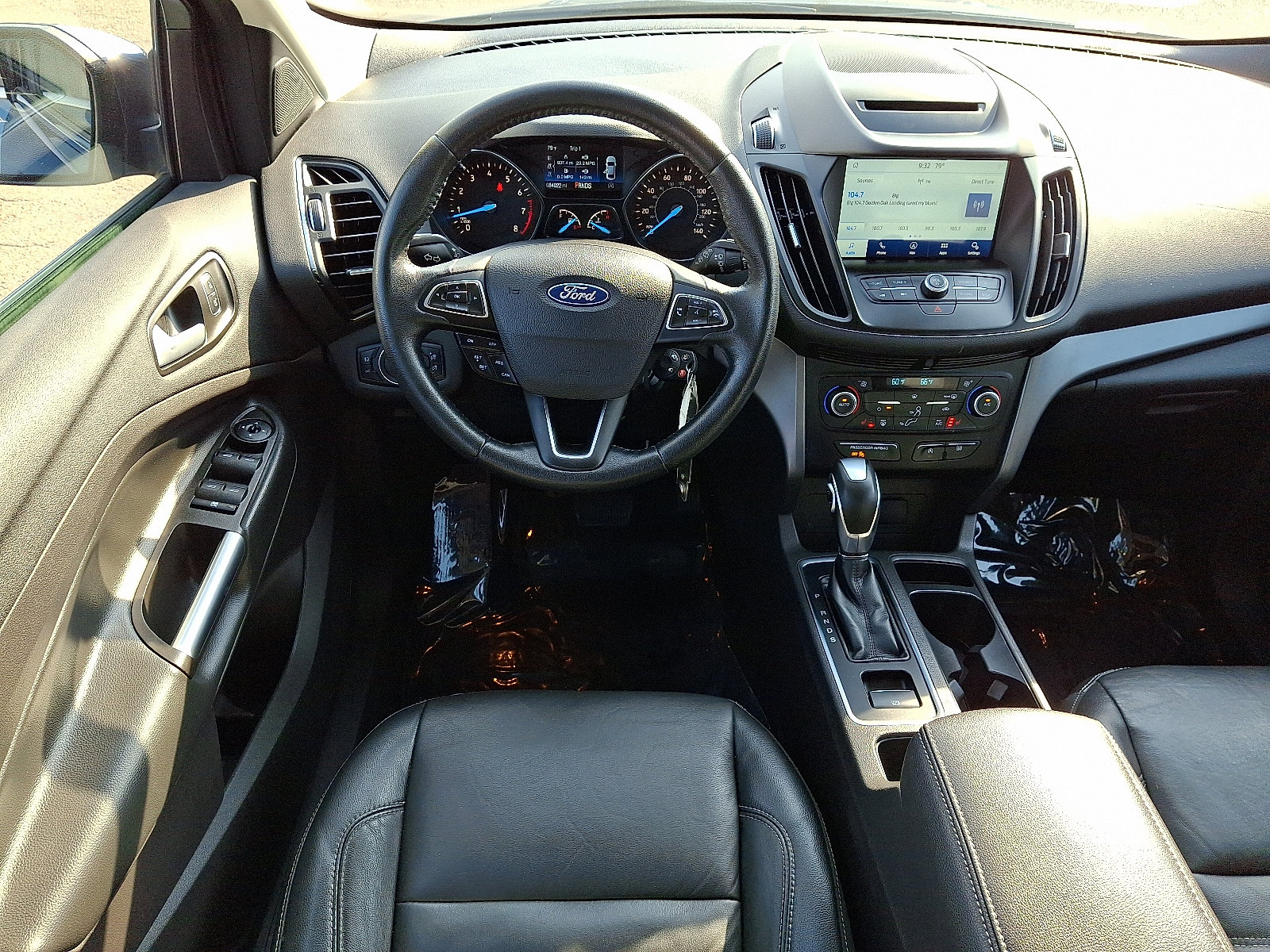 Used 2018 Ford Escape SEL FWD image 11