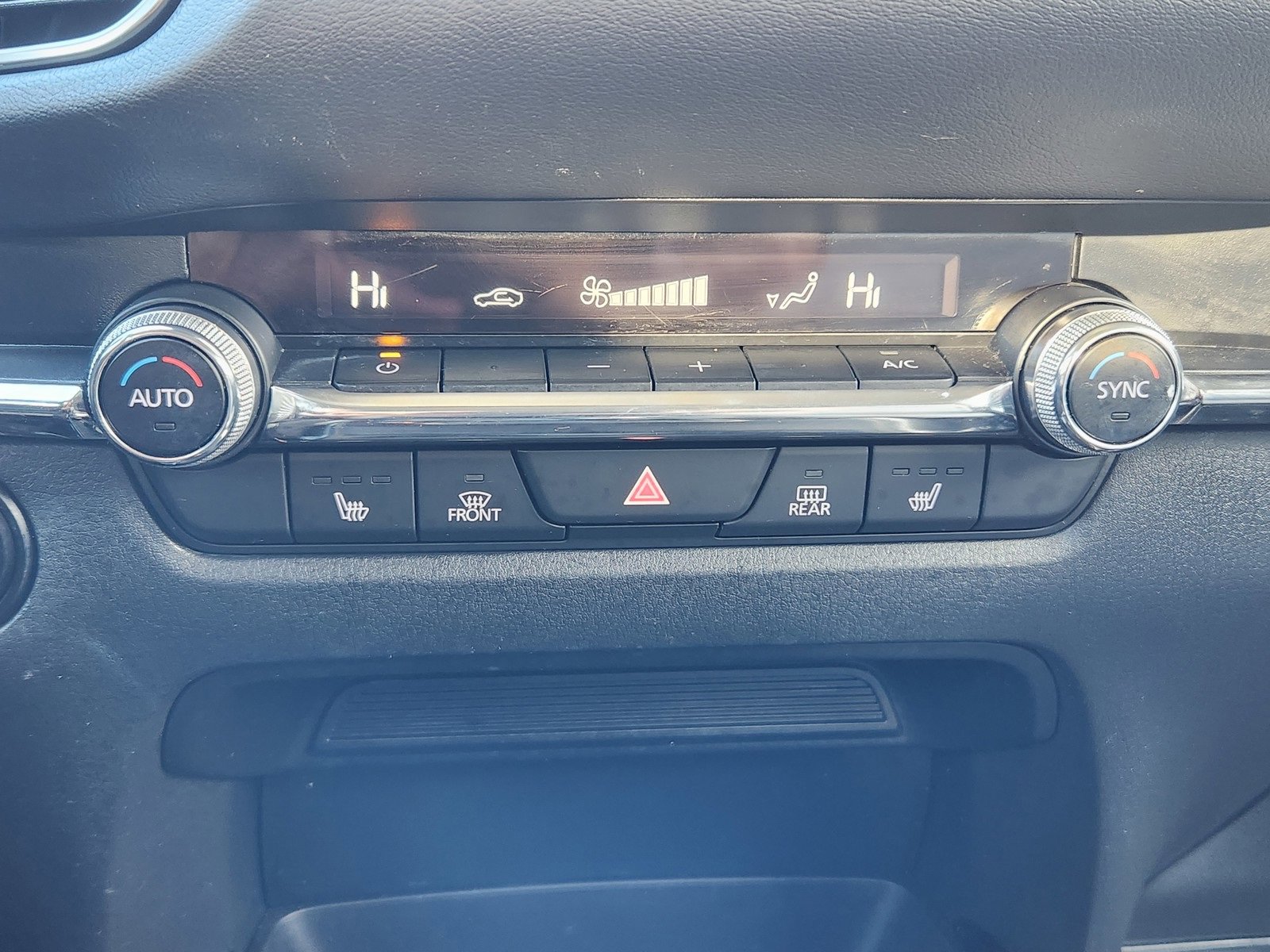 Used 2023 MAZDA CX-30 AWD 2.5 S w/ Preferred Package image 22