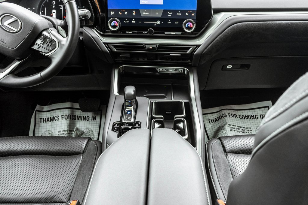 Used 2024 Lexus TX 350 AWD image 11
