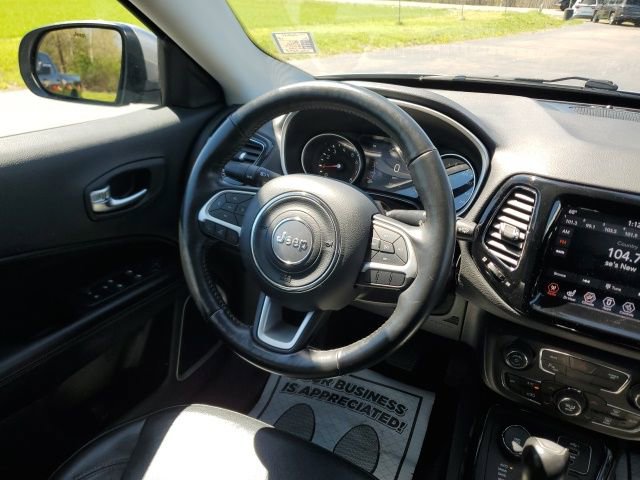 Used 2019 Jeep Compass Limited w/ Safety & Security Group AWD/4WD image 18