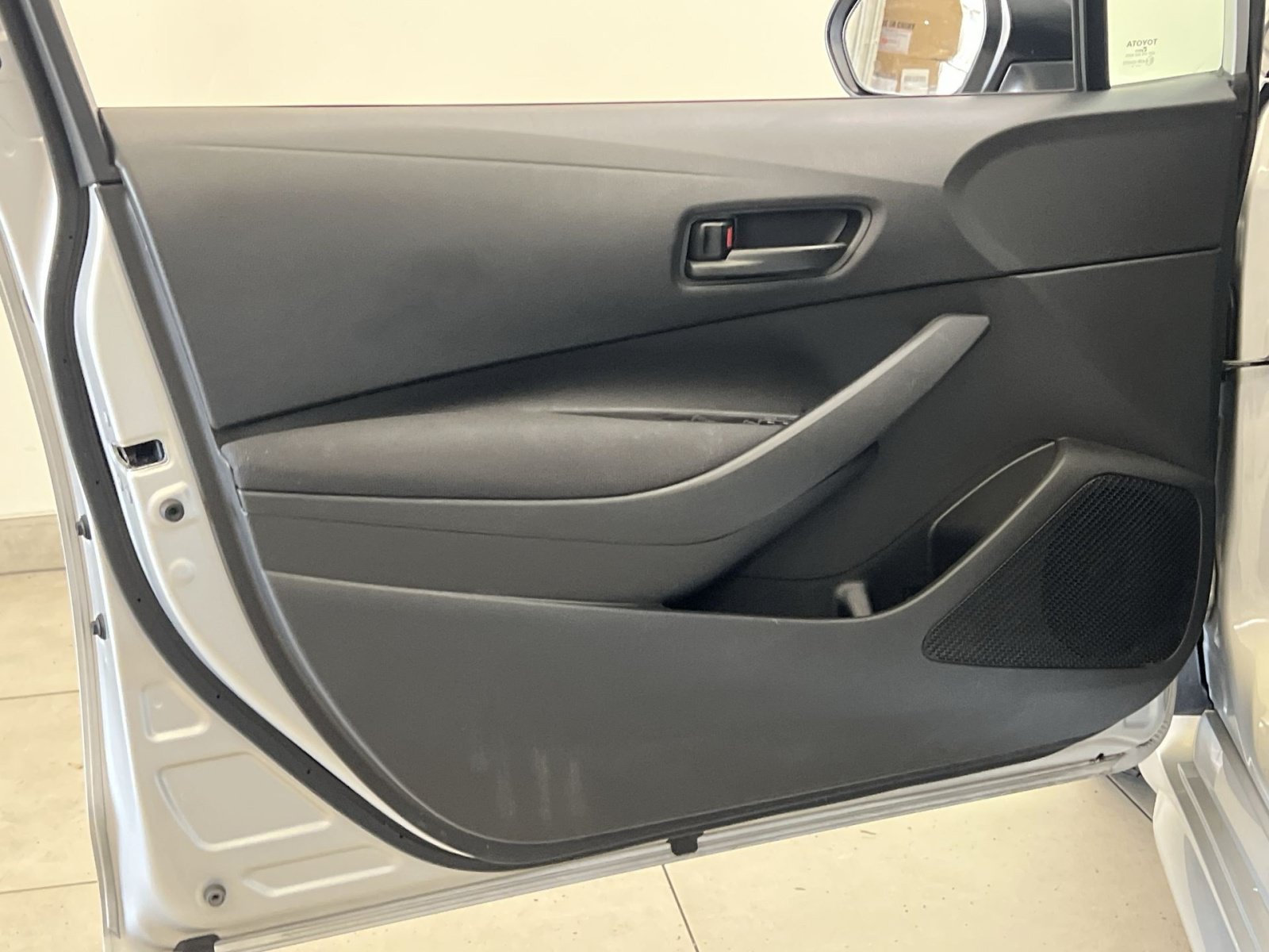 Used 2024 Toyota Corolla LE FWD image 36
