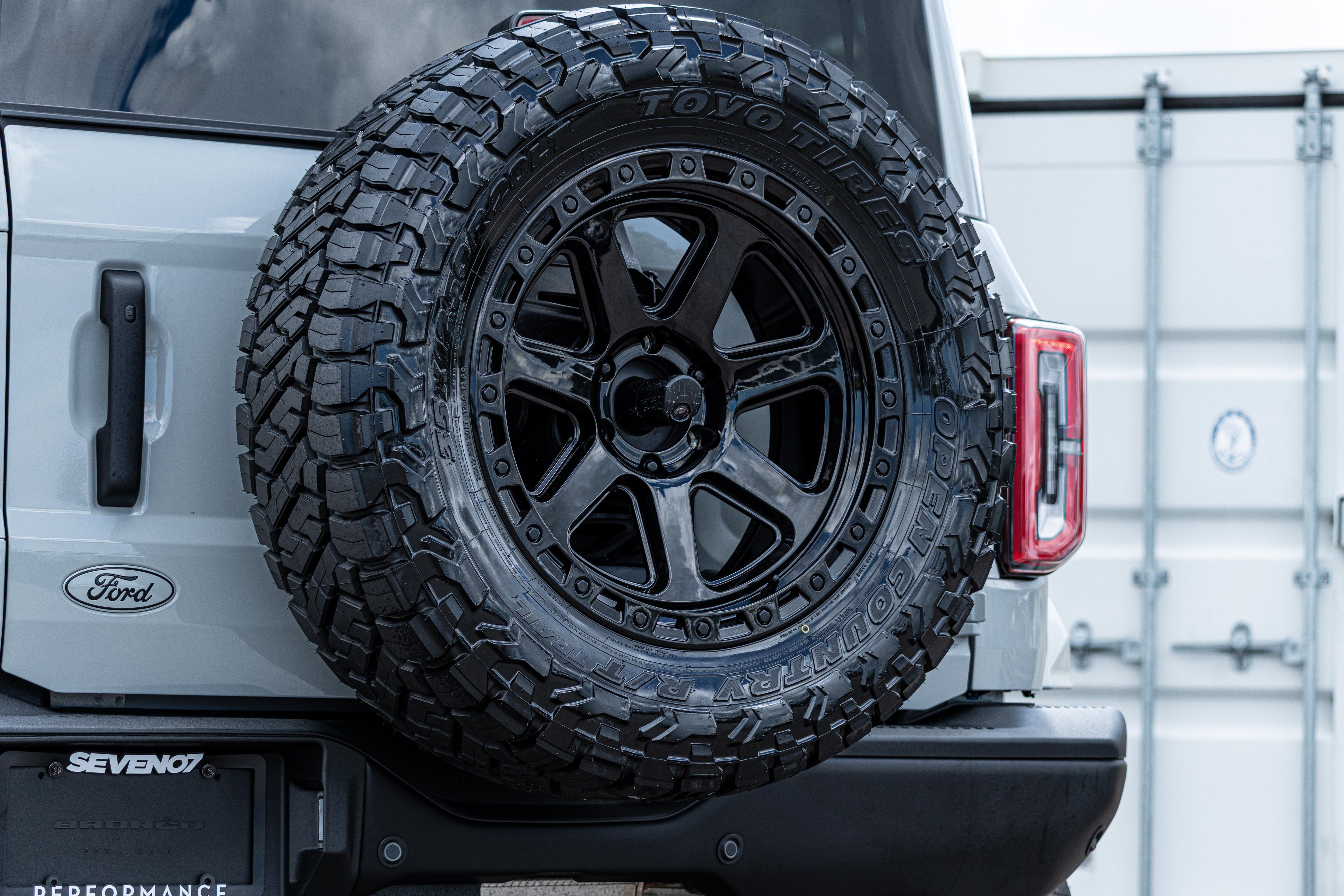 New 2026 Ford Bronco Badlands AWD/4WD image 40