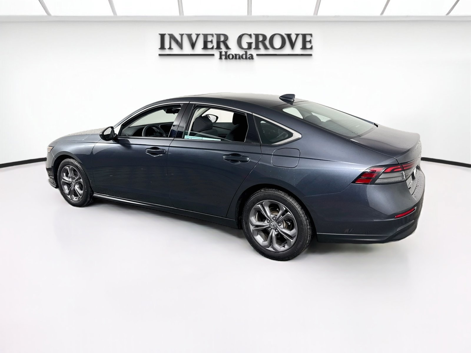 Certified 2024 Honda Accord EX image 7
