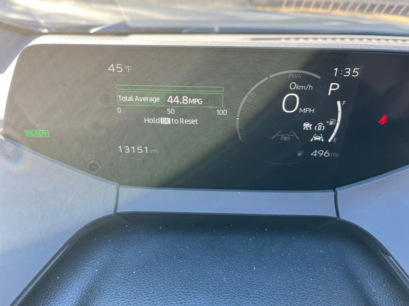 Used 2025 Toyota Prius LE image 34